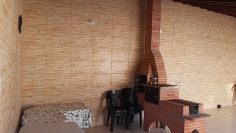 Casa para fines de semana y temporada, playa de Toninhas Ubatuba