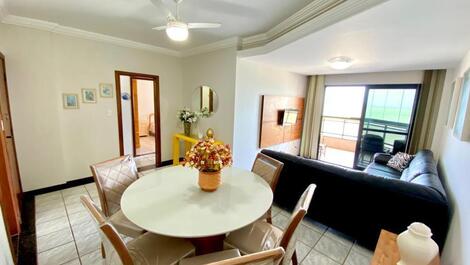 Apto frente mar 3qts, sendo 1 suíte e 1 GAR + wi fi