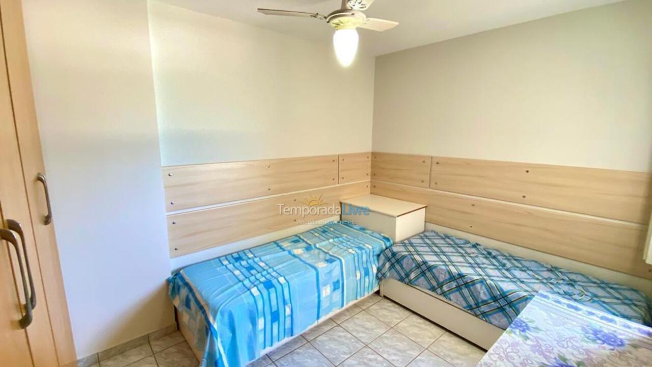 Apartamento para aluguel de temporada em Guarapari (Praia do Morro)