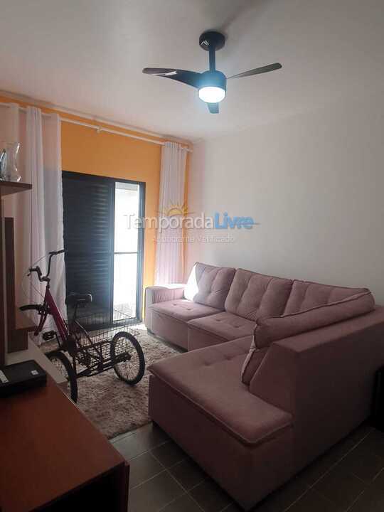 Apartamento para aluguel de temporada em Praia Grande (Praia do Caiçara)