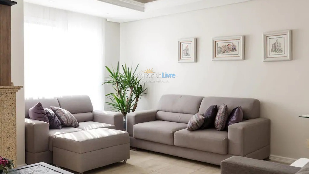 House for vacation rental in Florianopolis (Jurerê Internacional)