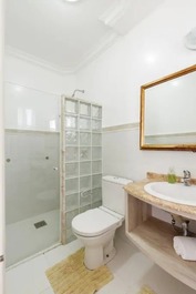 PERFECT VACATION HOME, SWIMMING POOL, NEAR THE BEACH AND SAFE SLEEPS 16