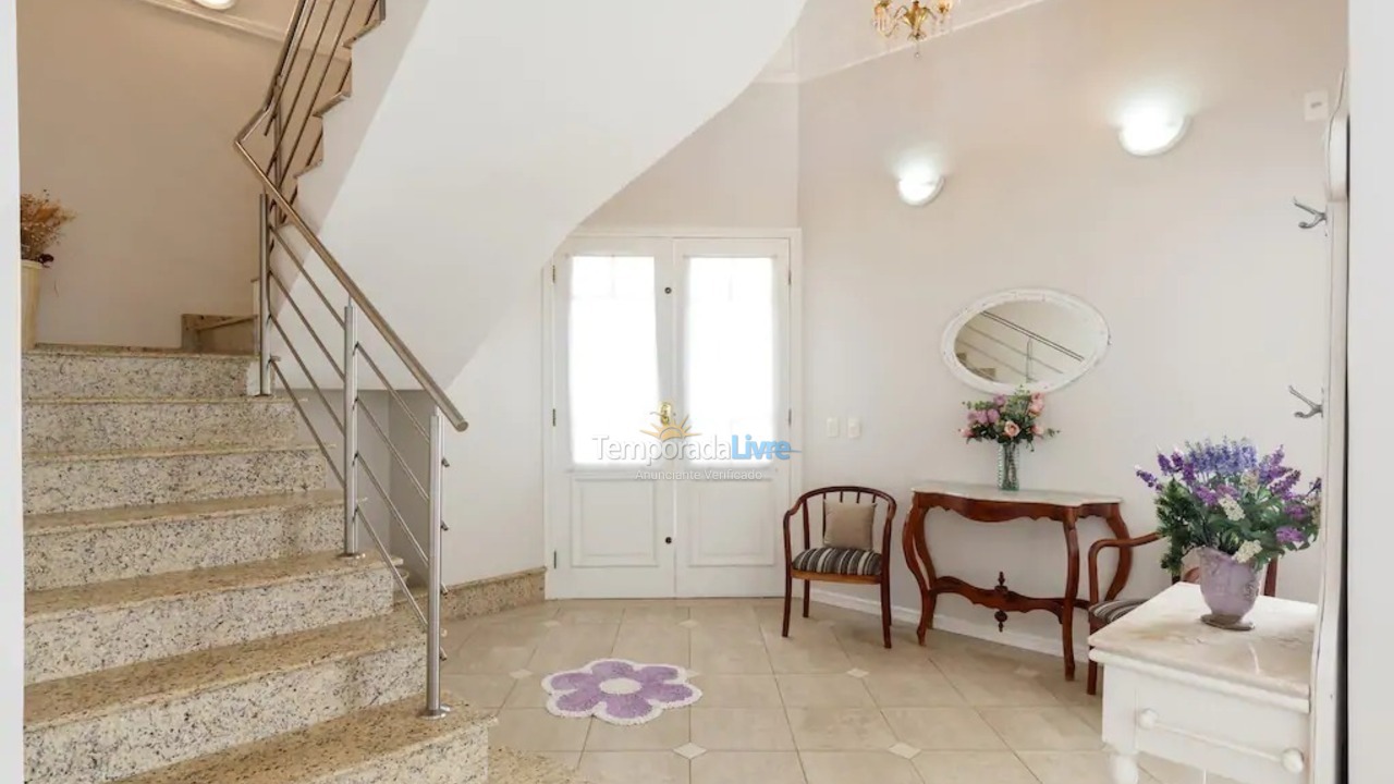 House for vacation rental in Florianopolis (Jurerê Internacional)