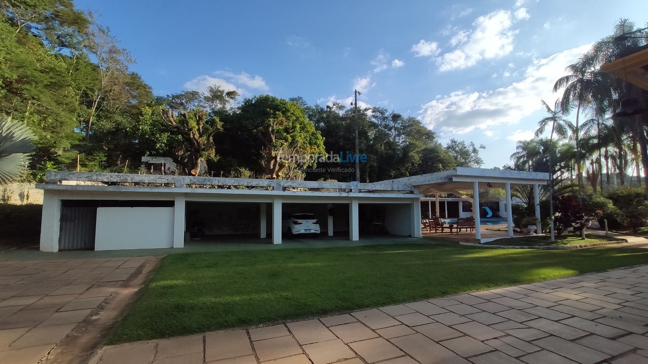 Casa para aluguel de temporada em Atibaia (Bairro do Tanque)