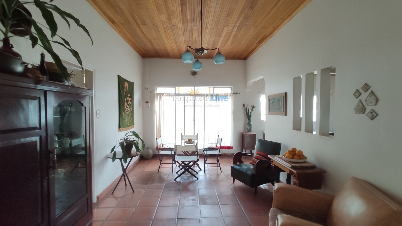 Casa para aluguel de temporada em Atibaia (Bairro do Tanque)