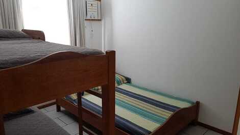 Excelente apartamento 2 dormitórios em Bombas