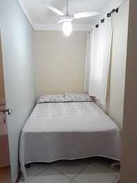 Apto Beira Mar.,c/3 Qtos C/1suítes, C/1gar. Vista