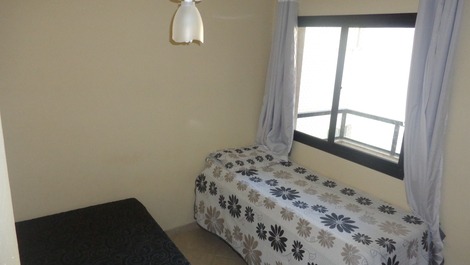 Apt 2.Qtos.C/1suites. C/AR.COND, C/1GAR. Balcony W/WIFI