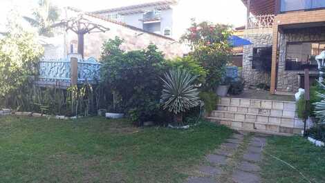 Estacionamento p/ 4 carros