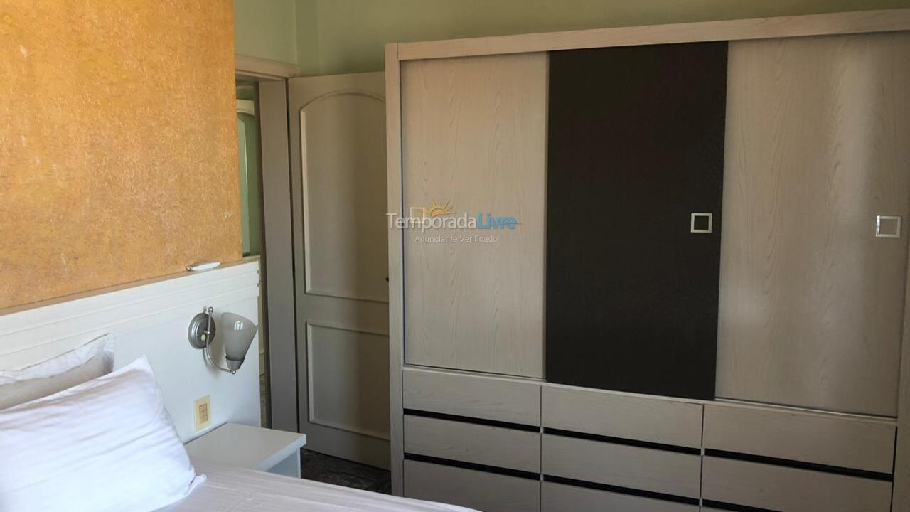 Apartamento para aluguel de temporada em Florianopolis (Canasvieiras)