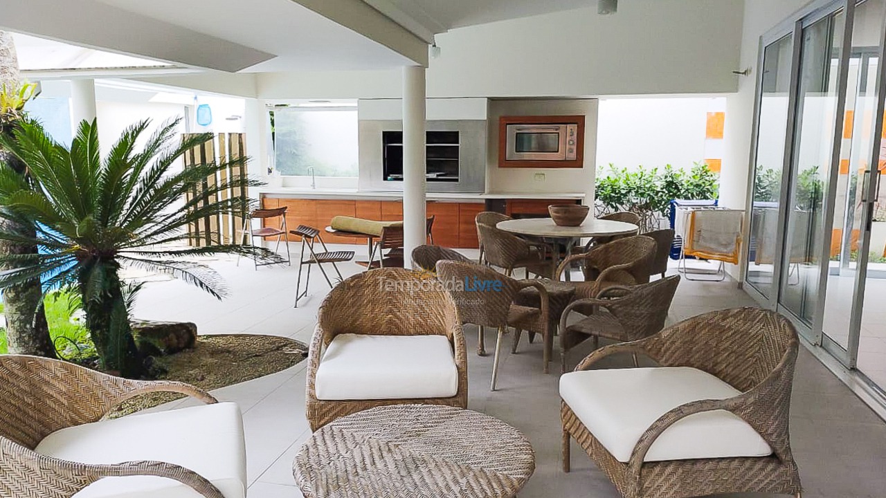 Casa para aluguel de temporada em Bertioga (Riviera de São Lourenço)