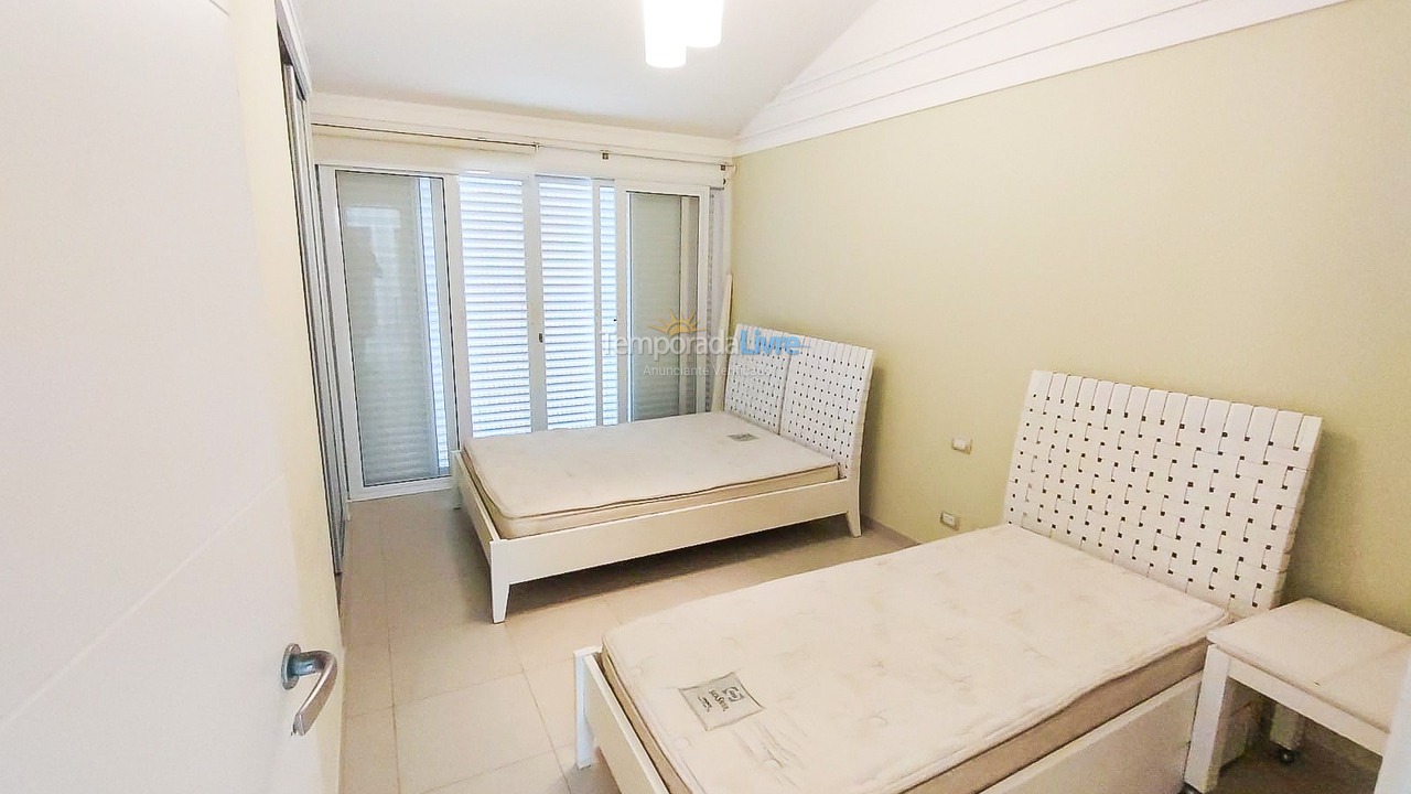 Casa para aluguel de temporada em Bertioga (Riviera de São Lourenço)