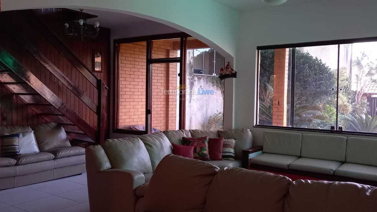 Casa para alquiler de vacaciones em Cabo Frio (Peró)