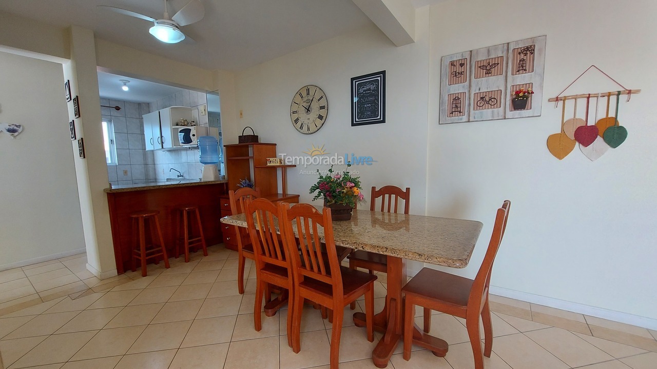 Apartamento para aluguel de temporada em Bombinhas (Praia de Bombinhas)