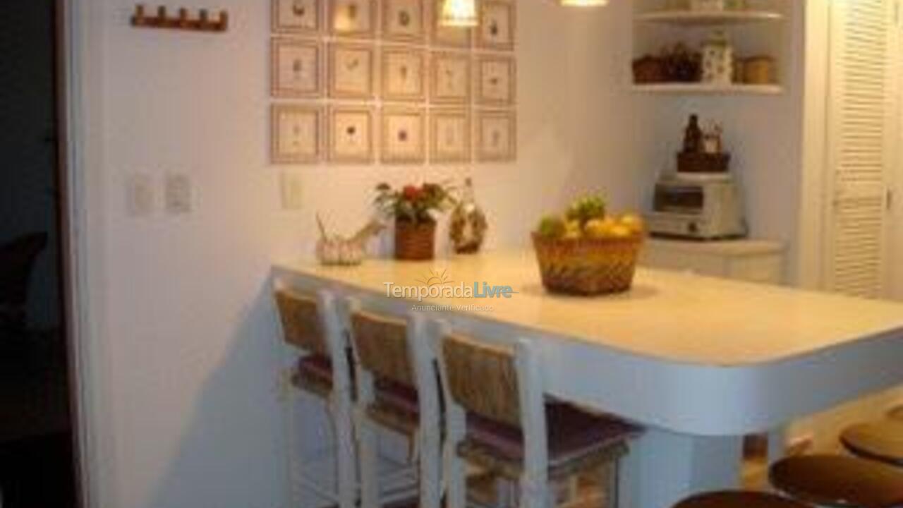 Casa para alquiler de vacaciones em São Sebastião (Praia da Baleia)