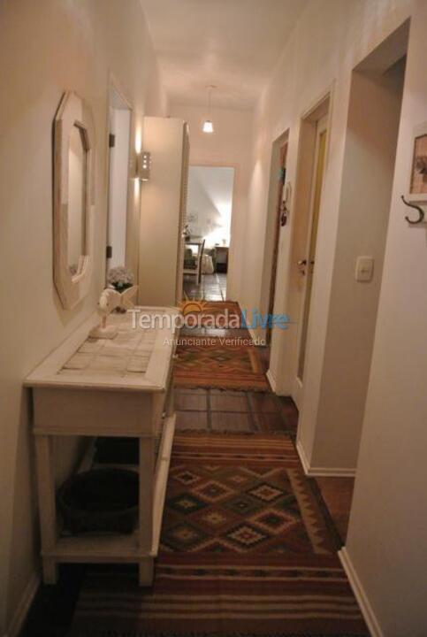 Casa para alquiler de vacaciones em São Sebastião (Praia da Baleia)