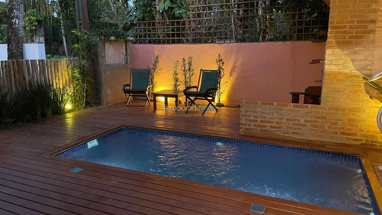 Casa para alquiler de vacaciones em São Sebastião (Praia da Baleia)