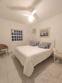 CASA PE NA ARENA EN PRAIA DA BALEIA