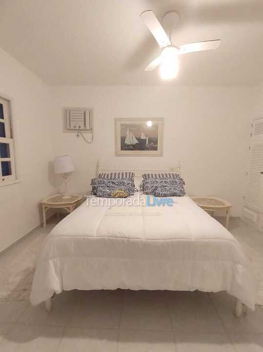 Casa para alquiler de vacaciones em São Sebastião (Praia da Baleia)