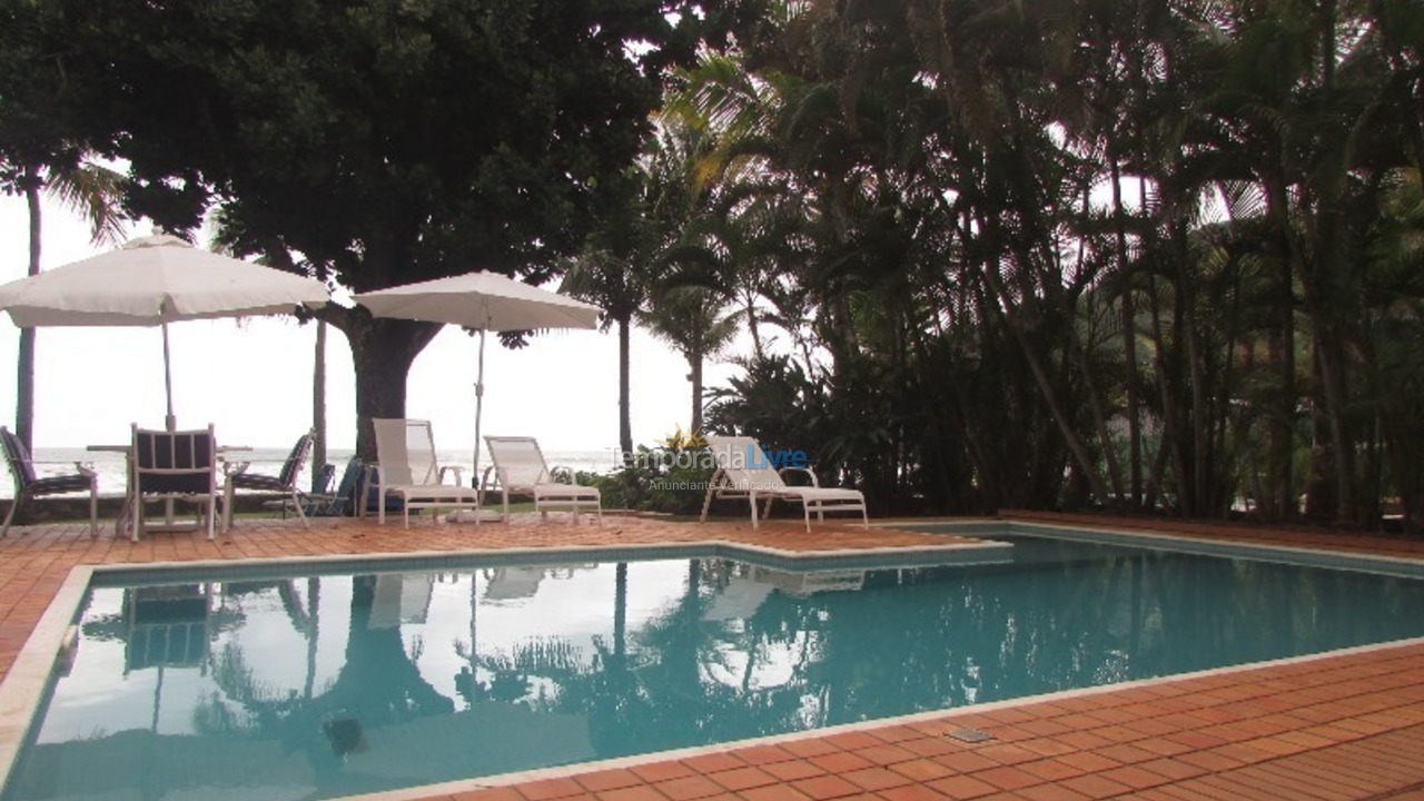 Casa para alquiler de vacaciones em São Sebastião (Praia da Baleia)