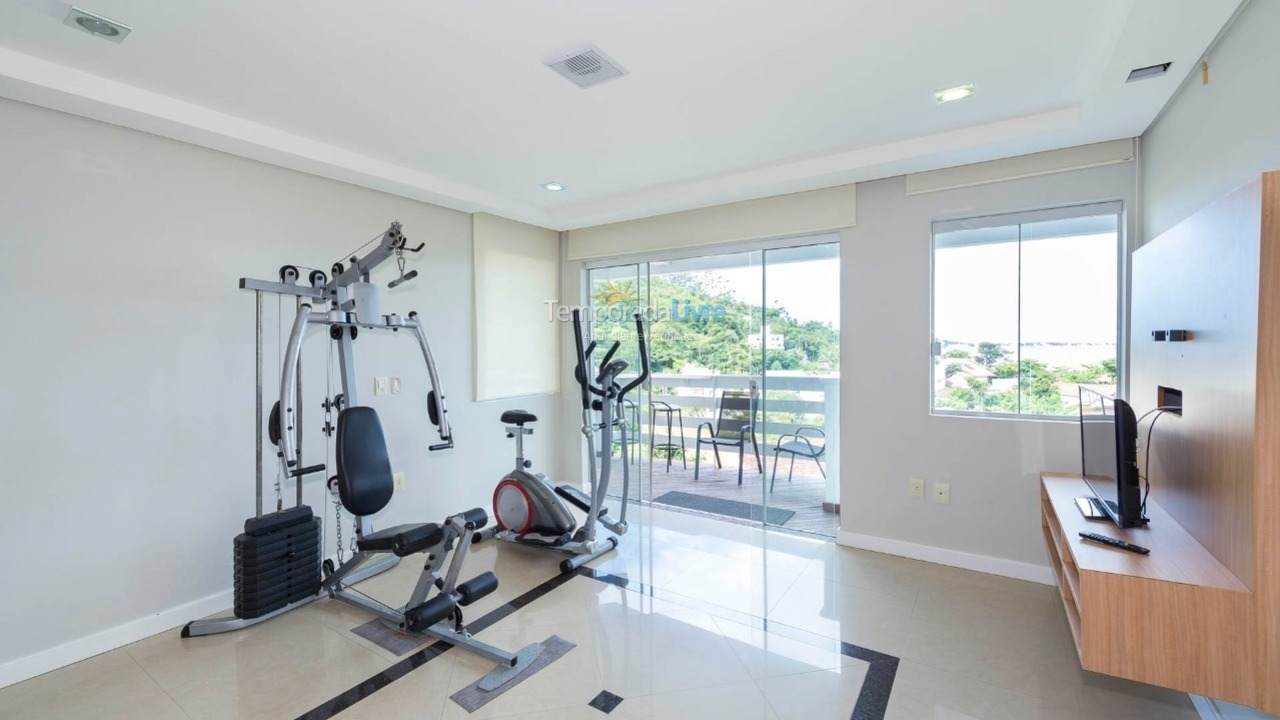 Casa para alquiler de vacaciones em Bombinhas (Praia de Zimbros)