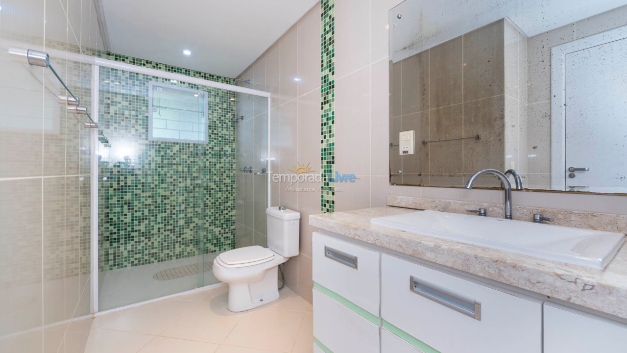 Casa para alquiler de vacaciones em Bombinhas (Praia de Zimbros)