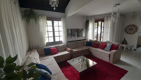 House for 10 people 250 m from Praia dos Ingleses