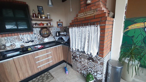 House for 10 people 250 m from Praia dos Ingleses