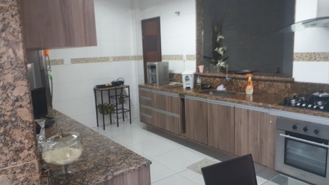 Casa para temporada mobiliada.