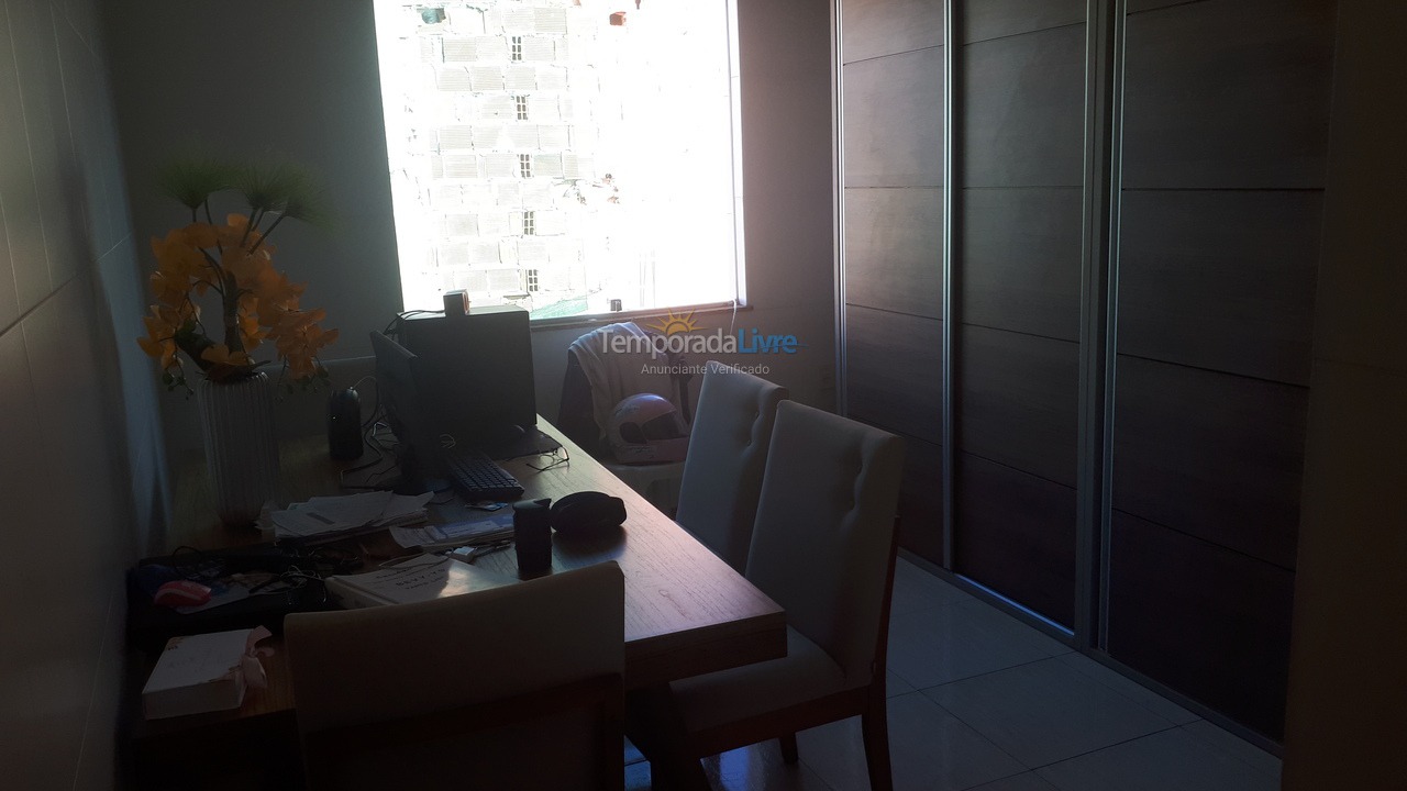 Casa para aluguel de temporada em Barra dos Coqueiros (Centro)