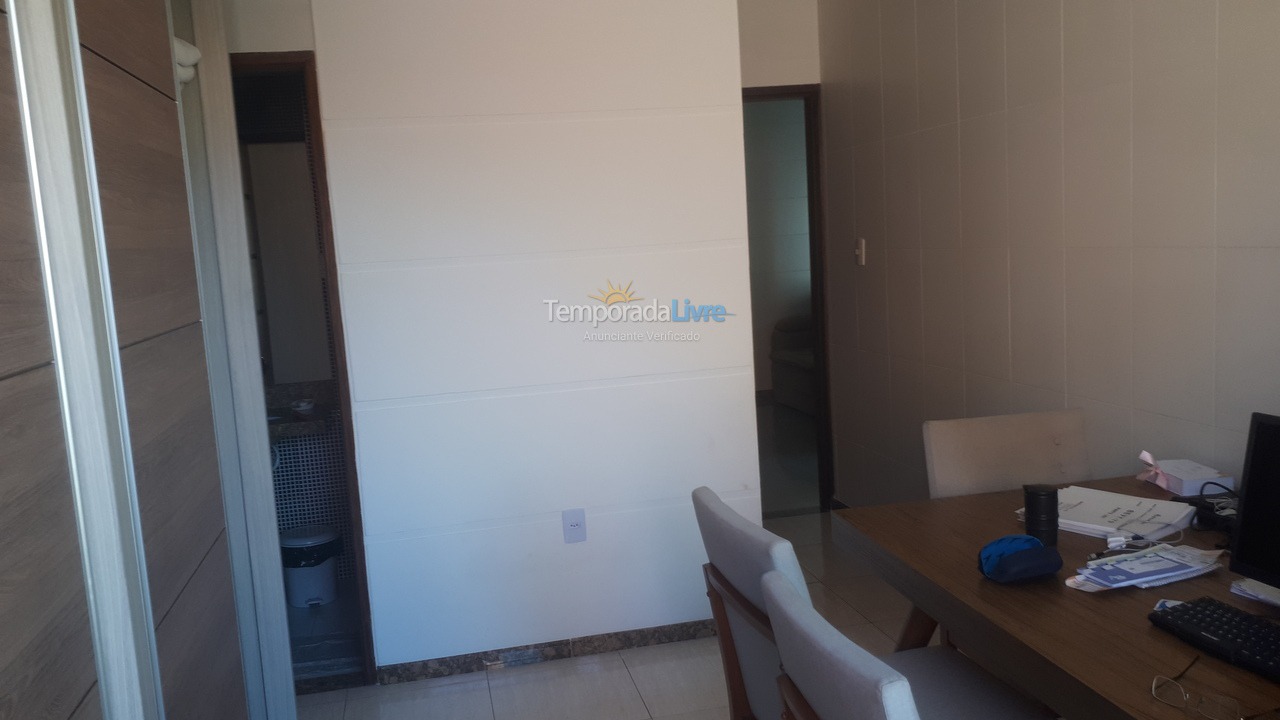 Casa para aluguel de temporada em Barra dos Coqueiros (Centro)