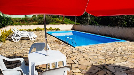 CHACARA TEMPORADA NO CENTRO DE JUQUITIBA