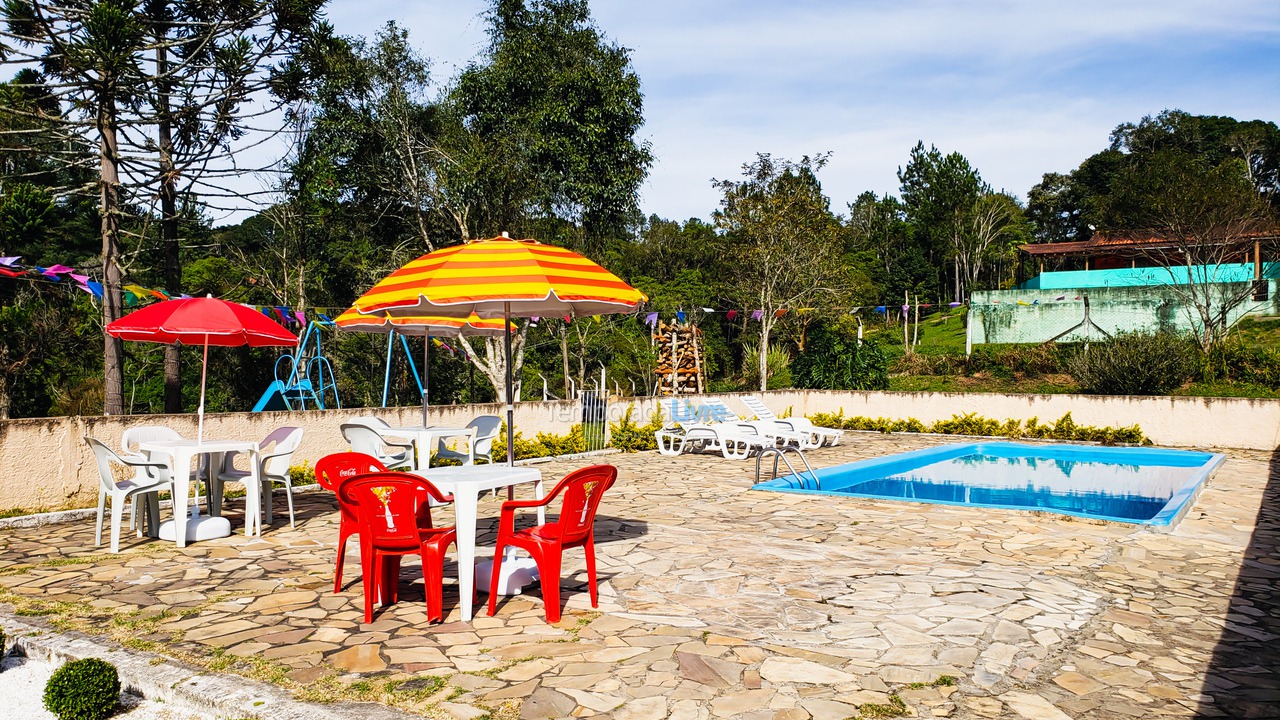 Casa para aluguel de temporada em Juquitiba (Chácara Com Wifi Jogos E Churrasqueira Coberta)