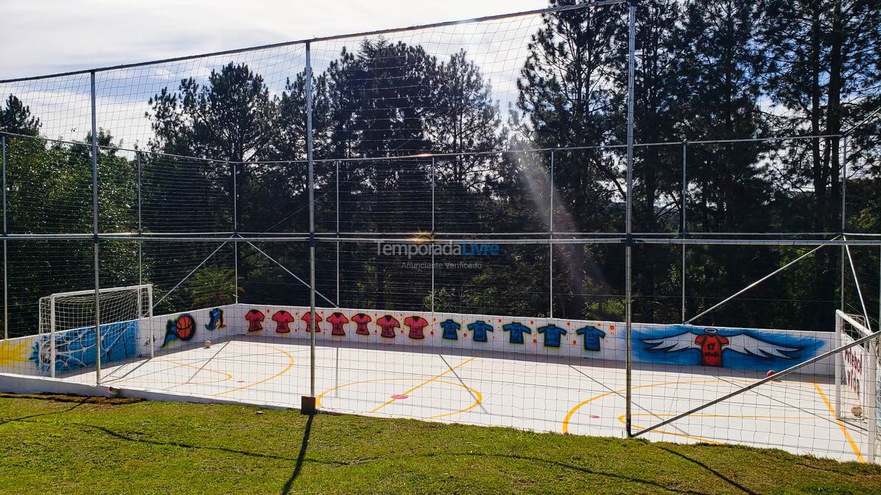 Casa para aluguel de temporada em Juquitiba (Chácara Com Wifi Jogos E Churrasqueira Coberta)