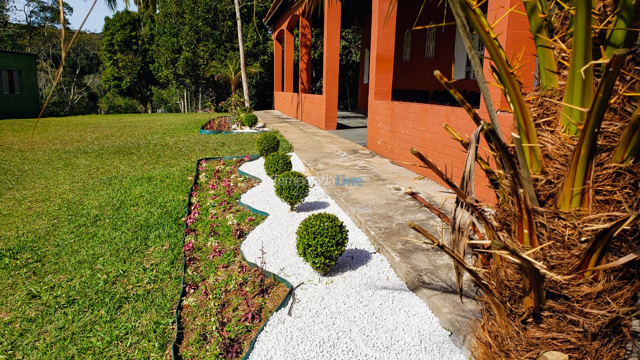 Casa para aluguel de temporada em Juquitiba (Chácara Com Wifi Jogos E Churrasqueira Coberta)