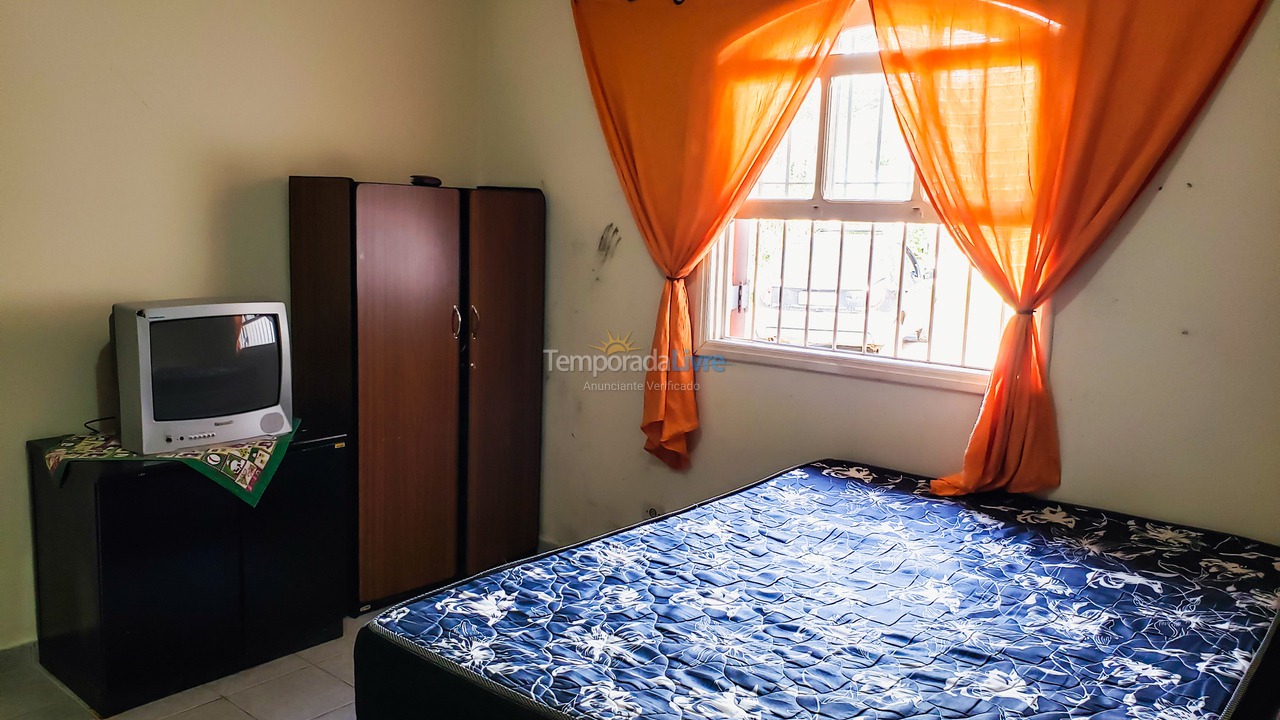 Casa para aluguel de temporada em Juquitiba (Chácara Com Wifi Jogos E Churrasqueira Coberta)