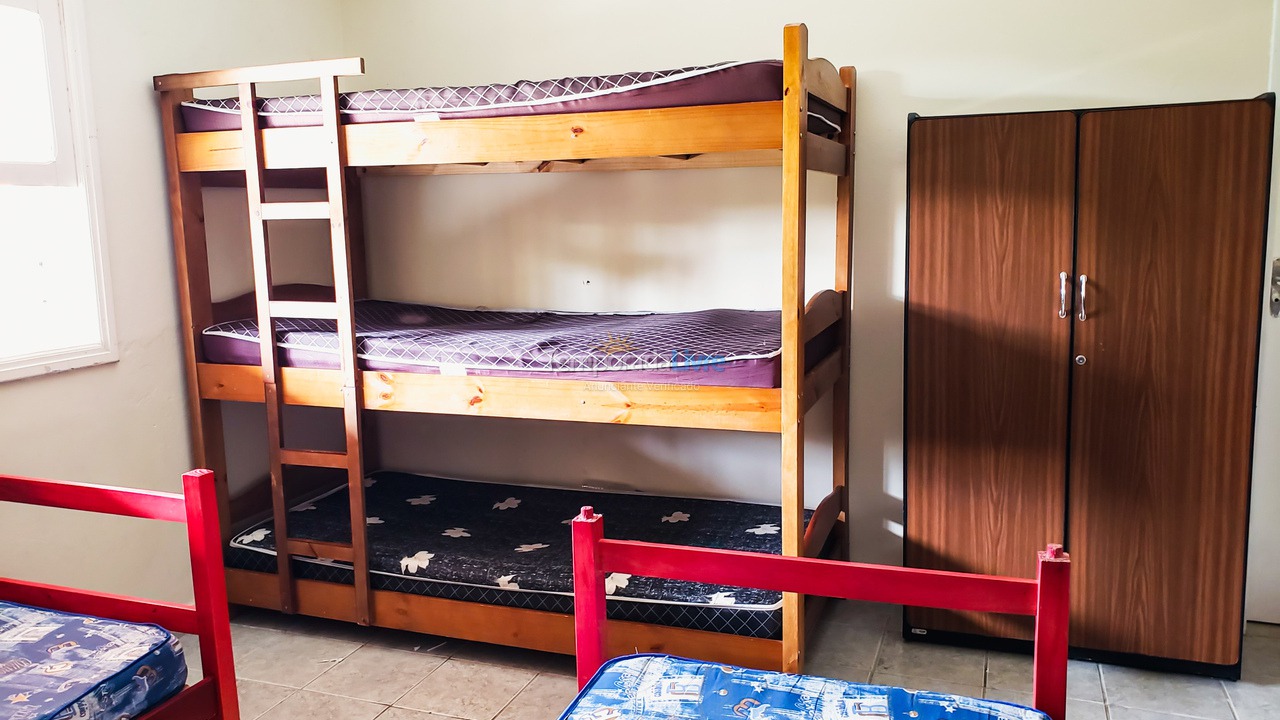 Casa para aluguel de temporada em Juquitiba (Chácara Com Wifi Jogos E Churrasqueira Coberta)