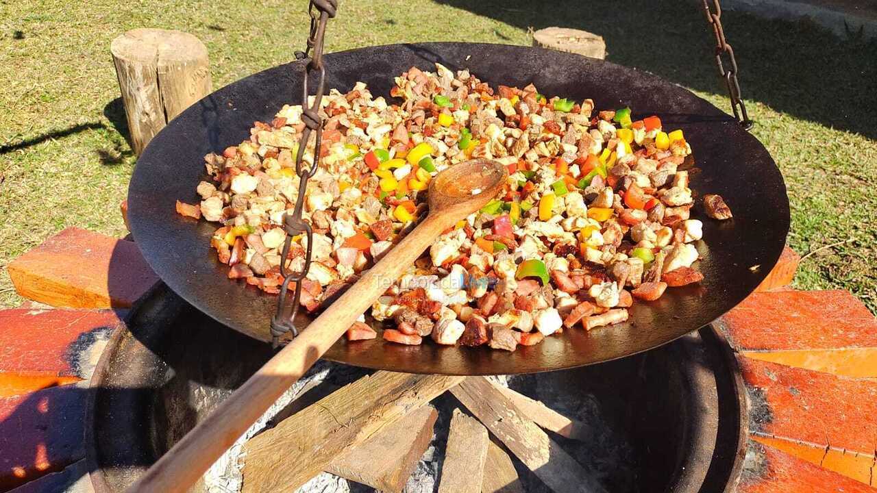 Granja para alquiler de vacaciones em Araucária (Araucária)
