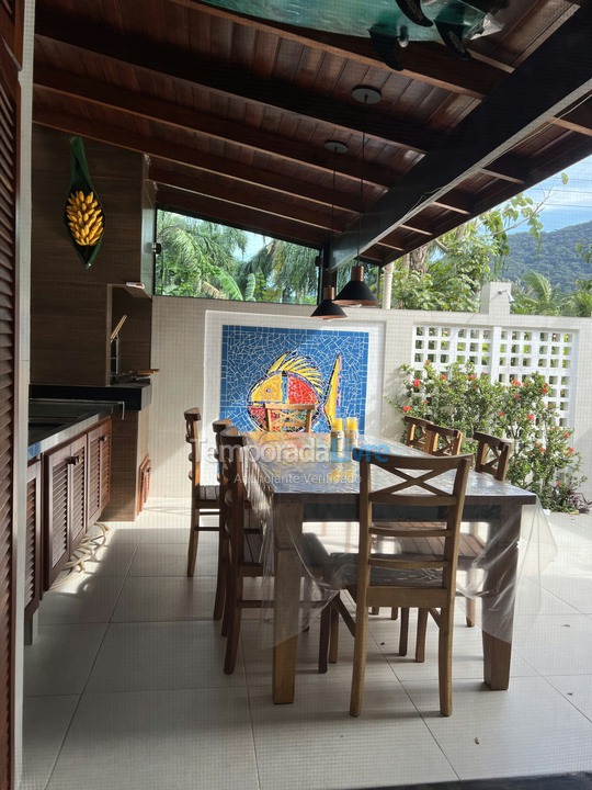 Casa para aluguel de temporada em São Sebastião (Maresias)