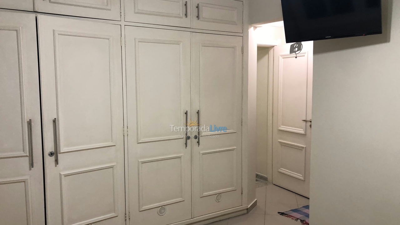 Apartamento para alquiler de vacaciones em Guarujá (Pitangueiras)