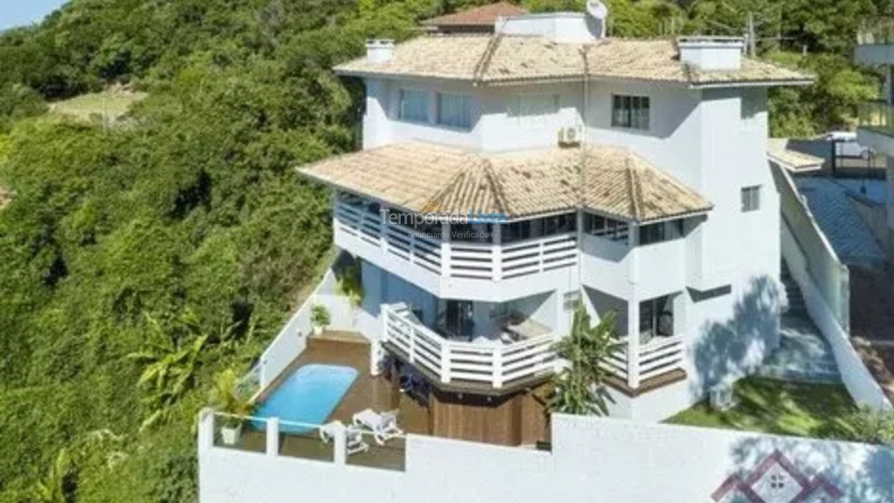 Casa para alquiler de vacaciones em Bombinhas (Praia de Zimbros)