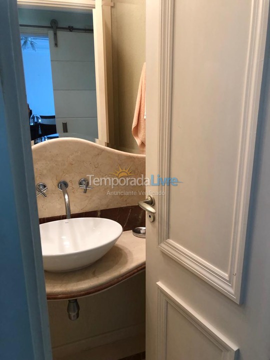 Apartamento para alquiler de vacaciones em Guarujá (Pitangueiras)