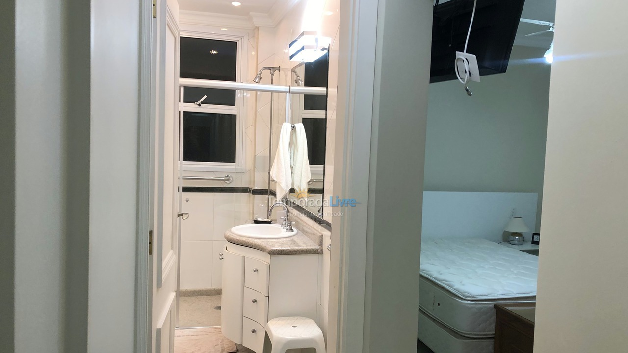 Apartamento para alquiler de vacaciones em Guarujá (Pitangueiras)