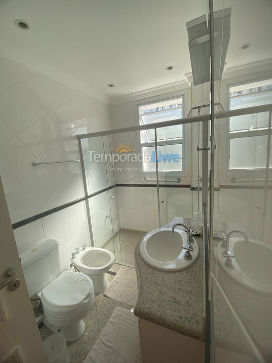 Apartamento para alquiler de vacaciones em Guarujá (Pitangueiras)