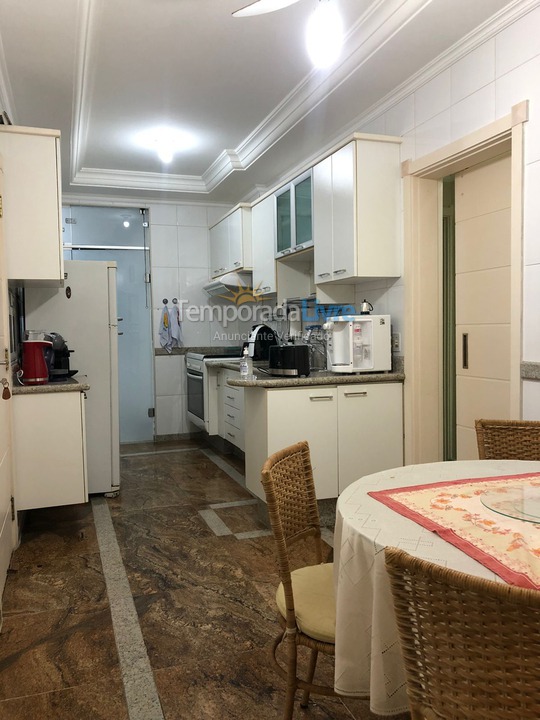 Apartamento para alquiler de vacaciones em Guarujá (Pitangueiras)