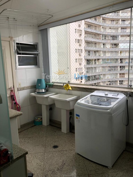 Apartamento para alquiler de vacaciones em Guarujá (Pitangueiras)