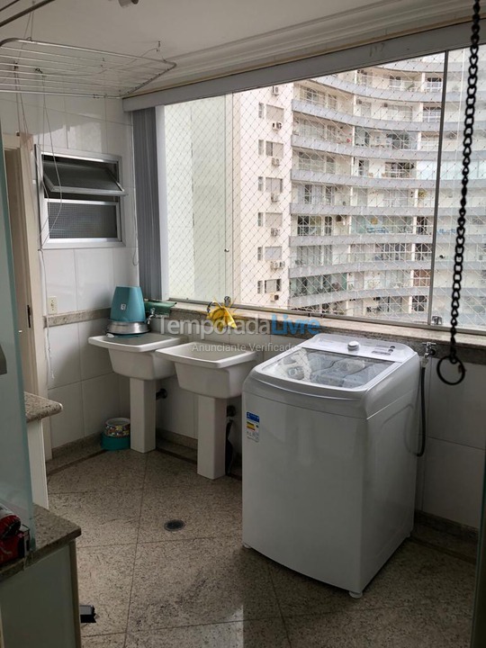 Apartamento para alquiler de vacaciones em Guarujá (Pitangueiras)