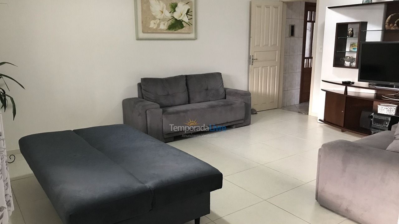 Casa para aluguel de temporada em Florianopolis (Canasvieiras)