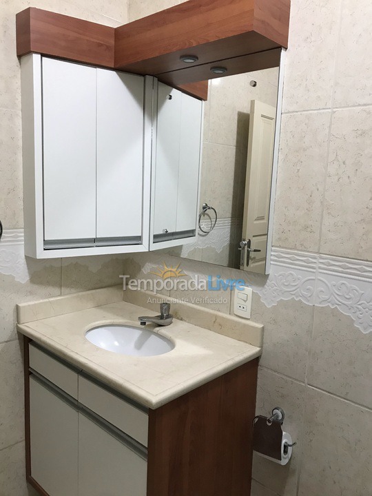 Casa para aluguel de temporada em Florianopolis (Canasvieiras)