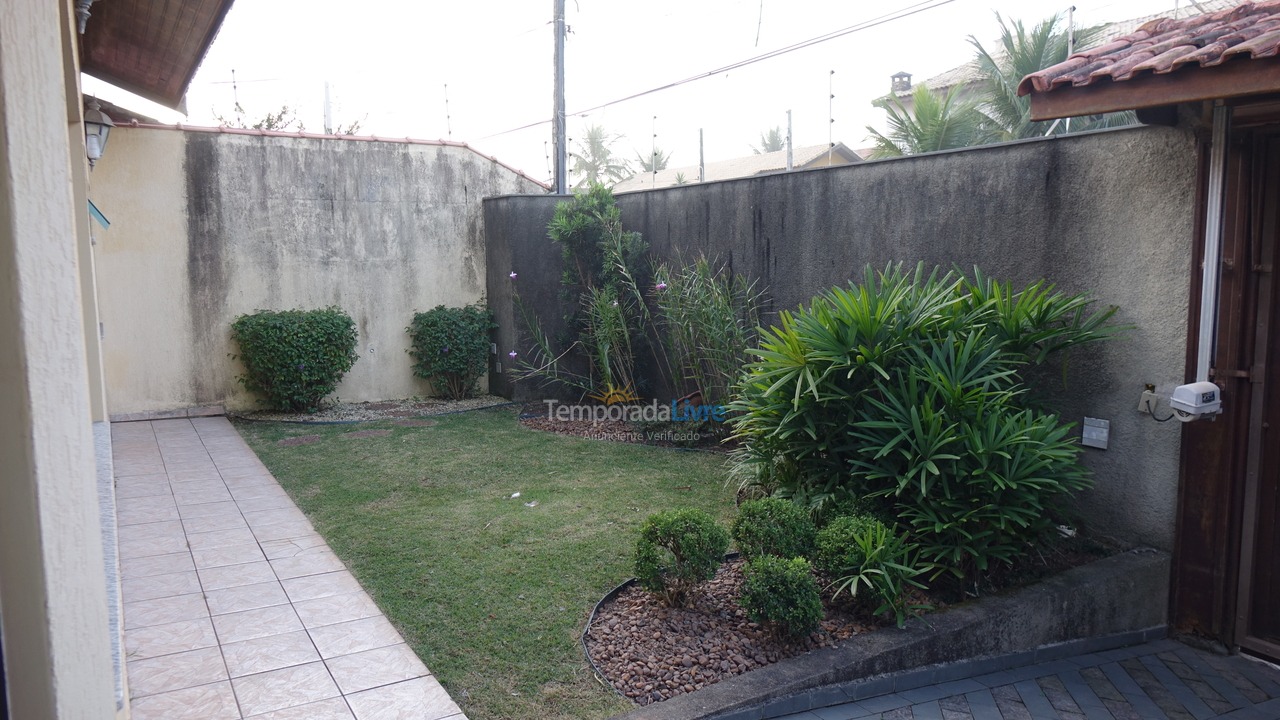 House for vacation rental in Peruíbe (Parque Turistico)